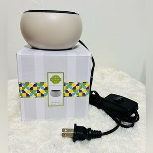 Scentsy Mod Scentsy Wax Warmer Taupe-New in box!